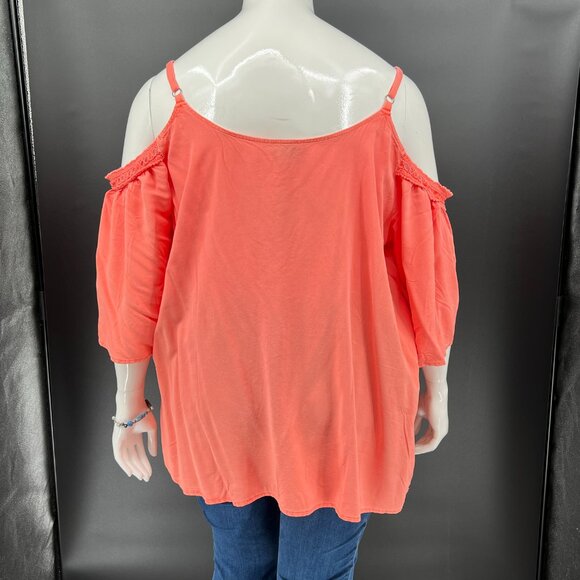 Torrid Coral Challis Cold-Shoulder Top – Size 3 (22/24) – NWT - Picture 8 of 9